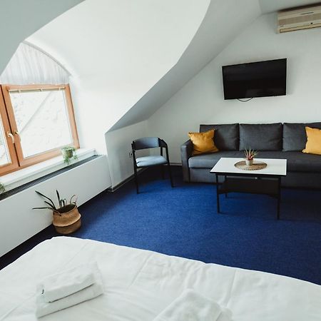 Hotel U Racka Ostrožská Nová Ves Zewnętrze zdjęcie