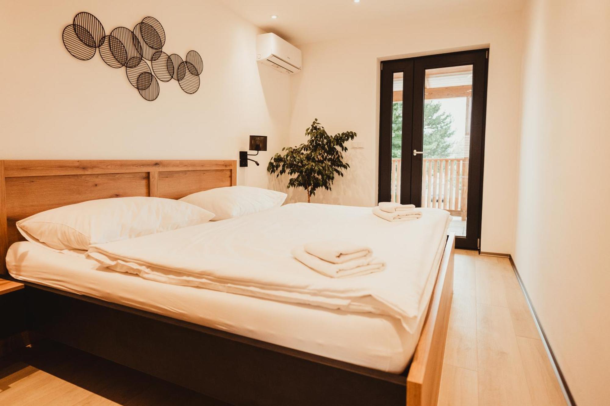 Hotel U Racka Ostrožská Nová Ves Zewnętrze zdjęcie