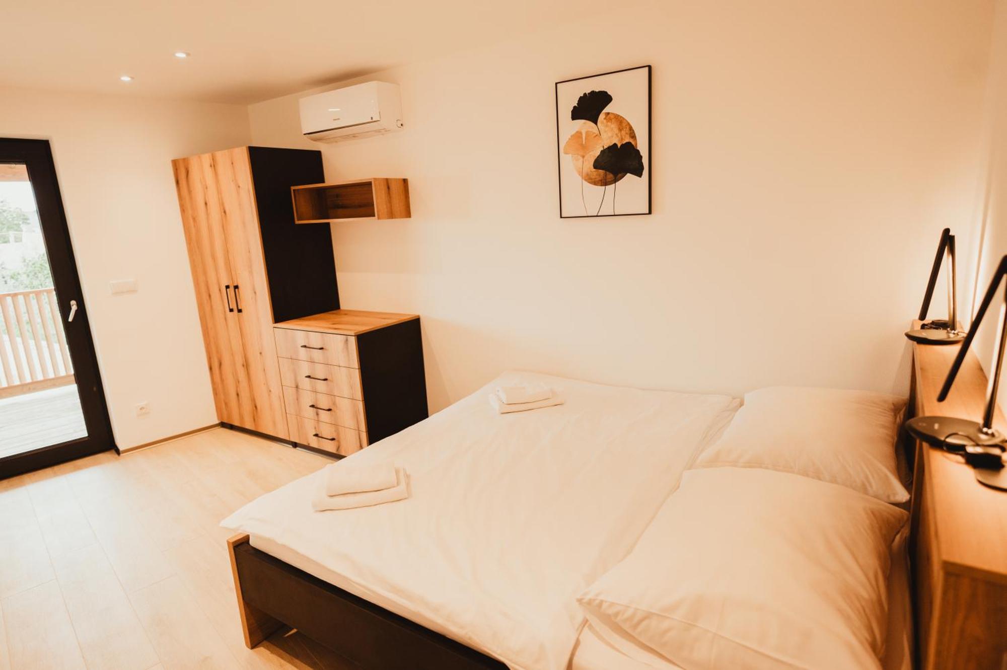 Hotel U Racka Ostrožská Nová Ves Zewnętrze zdjęcie