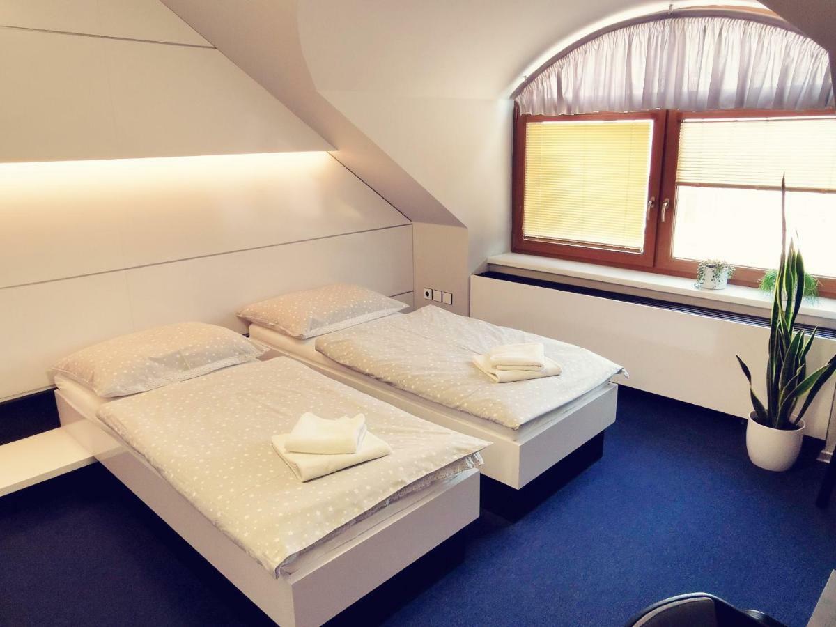 Hotel U Racka Ostrožská Nová Ves Zewnętrze zdjęcie
